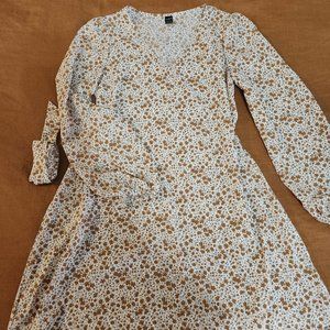 Shein Maternity Floral Dress - Size 4 / Small